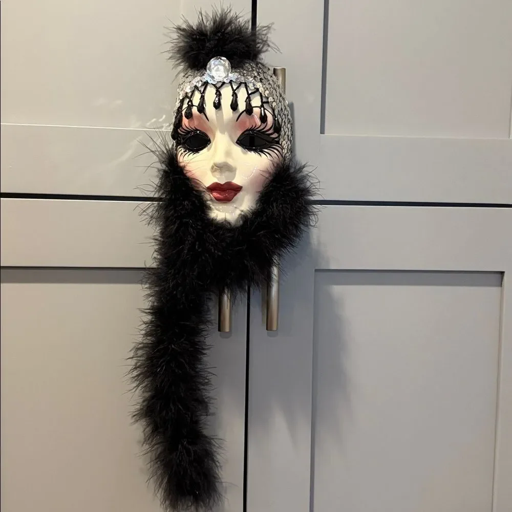 Elegant Black and Silver Feathered Mask ceramics